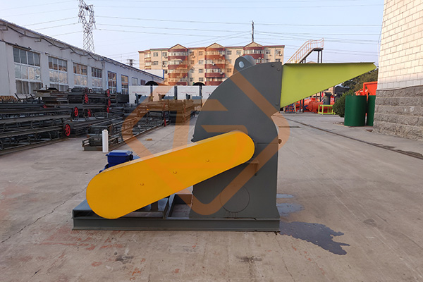 日產(chǎn)30噸的秸稈粉碎機(jī)工作原理，玉米秸稈粉碎機(jī)多少錢