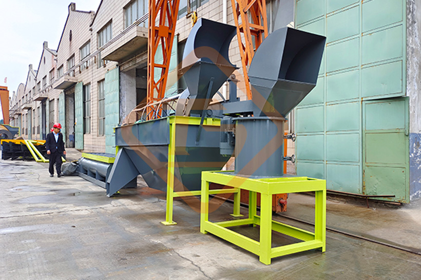 牛糞立式粉碎機(jī)大型生產(chǎn)廠家