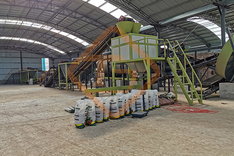 豬糞有機(jī)肥生產(chǎn)線設(shè)備要多錢？