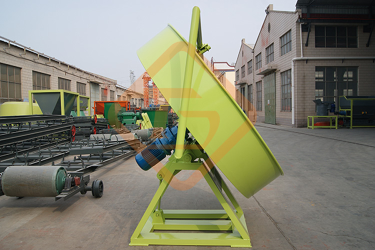 有機(jī)肥圓盤(pán)造粒機(jī)的結(jié)構(gòu)特點(diǎn)