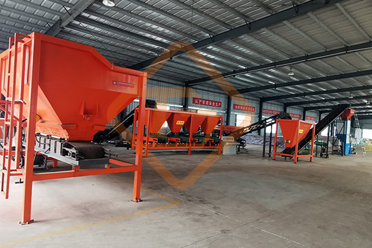 牛糞有機(jī)肥生產(chǎn)線