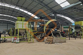 牛糞有機肥生產(chǎn)線實現(xiàn)糞污轉(zhuǎn)化成有機肥料的資源利用